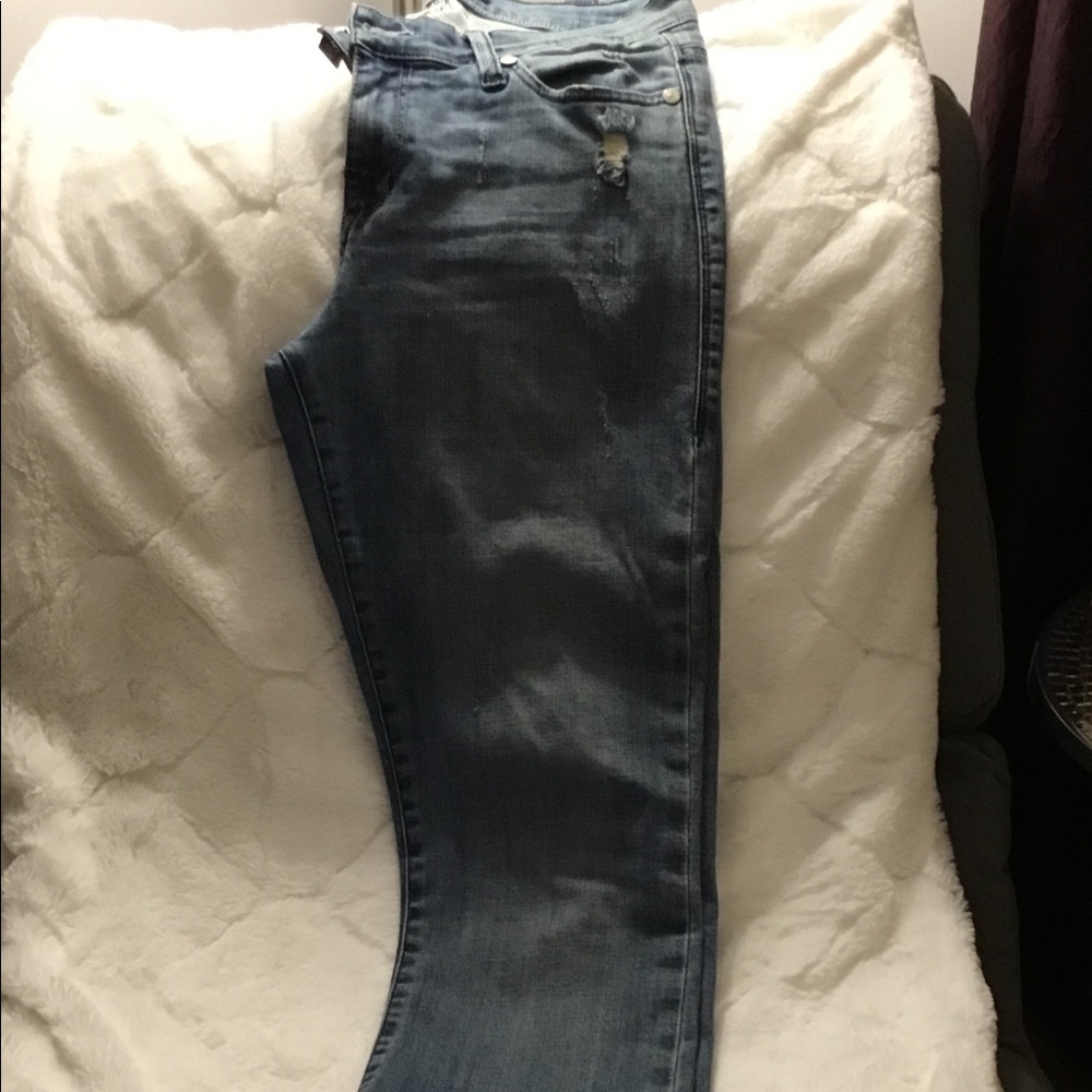 Rock & Republic Medium Wash Boot Jean